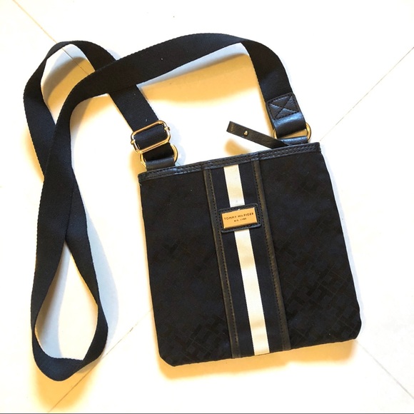 Tommy Hilfiger Handbags - Tommy Hilfiger Black Crossbody Shoulder Bag